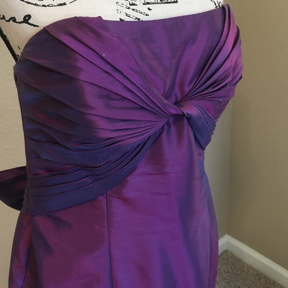 stunning iridescent purple dress w giant bow back - Picture 2 of 4